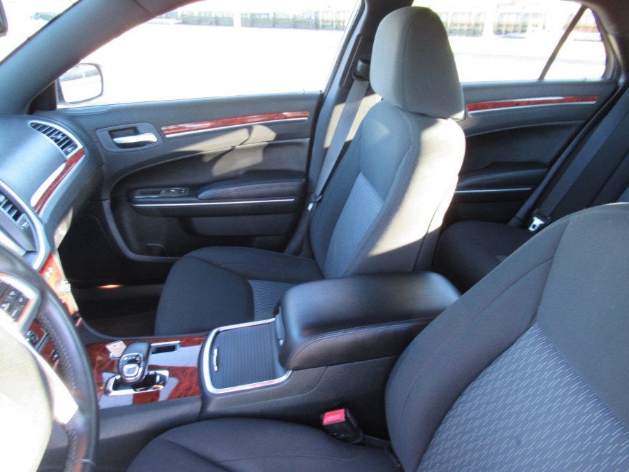 2012 Chrysler 300 4dr Sdn V6 RWD, available for sale in Massapequa, New York | South Shore Auto Brokers & Sales. Massapequa, New York 2012 Chrysler 300 4dr Sdn V6 RWD, available for sale in Massapequa, New York | South Shore Auto Brokers & Sales. Massapequa, New York