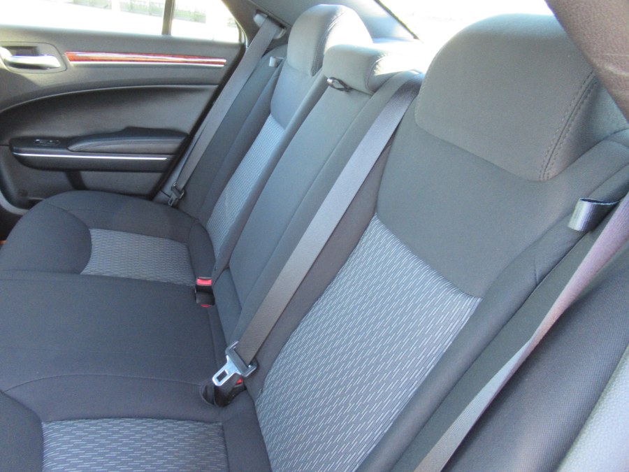 2012 Chrysler 300 4dr Sdn V6 RWD, available for sale in Massapequa, New York | South Shore Auto Brokers & Sales. Massapequa, New York 2012 Chrysler 300 4dr Sdn V6 RWD, available for sale in Massapequa, New York | South Shore Auto Brokers & Sales. Massapequa, New York