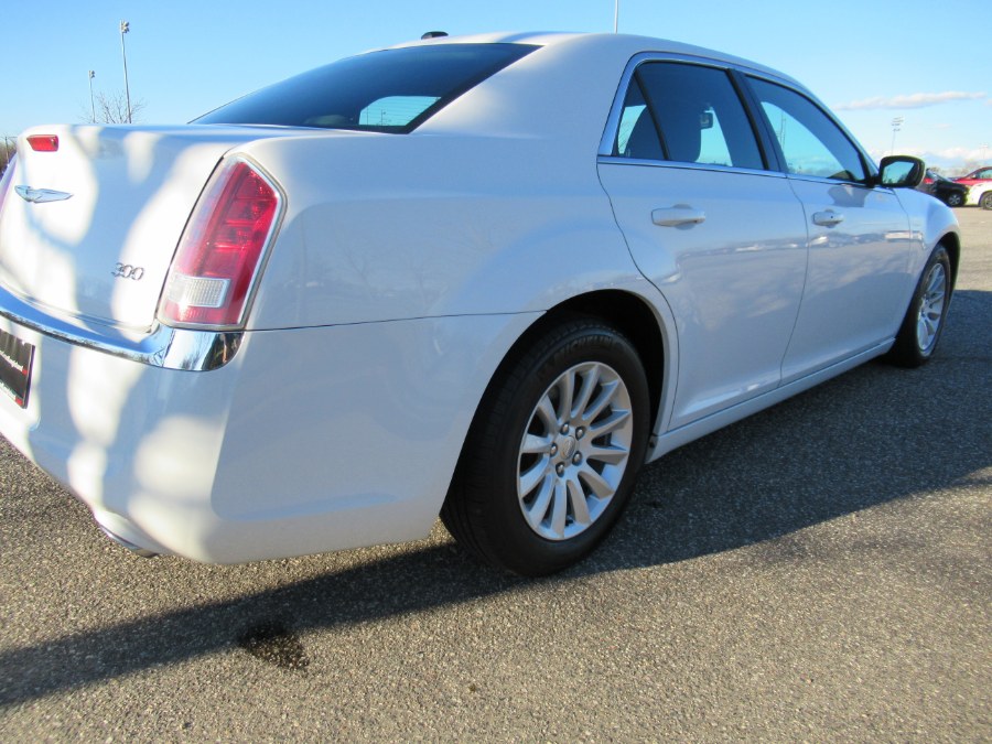 2012 Chrysler 300 4dr Sdn V6 RWD, available for sale in Massapequa, New York | South Shore Auto Brokers & Sales. Massapequa, New York 2012 Chrysler 300 4dr Sdn V6 RWD, available for sale in Massapequa, New York | South Shore Auto Brokers & Sales. Massapequa, New York
