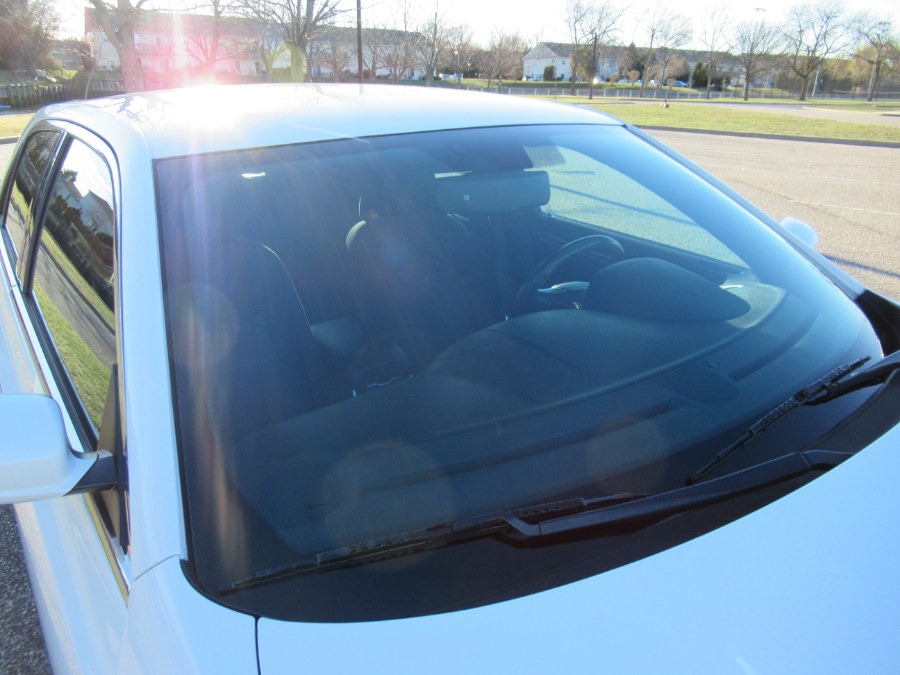 2012 Chrysler 300 4dr Sdn V6 RWD, available for sale in Massapequa, New York | South Shore Auto Brokers & Sales. Massapequa, New York 2012 Chrysler 300 4dr Sdn V6 RWD, available for sale in Massapequa, New York | South Shore Auto Brokers & Sales. Massapequa, New York