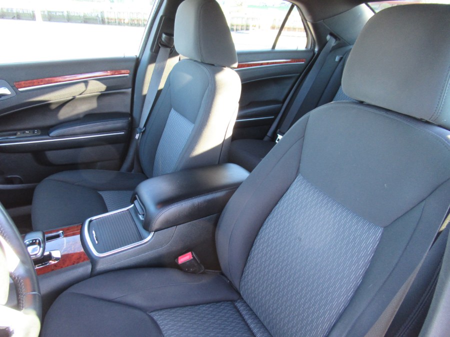 2012 Chrysler 300 4dr Sdn V6 RWD, available for sale in Massapequa, New York | South Shore Auto Brokers & Sales. Massapequa, New York 2012 Chrysler 300 4dr Sdn V6 RWD, available for sale in Massapequa, New York | South Shore Auto Brokers & Sales. Massapequa, New York