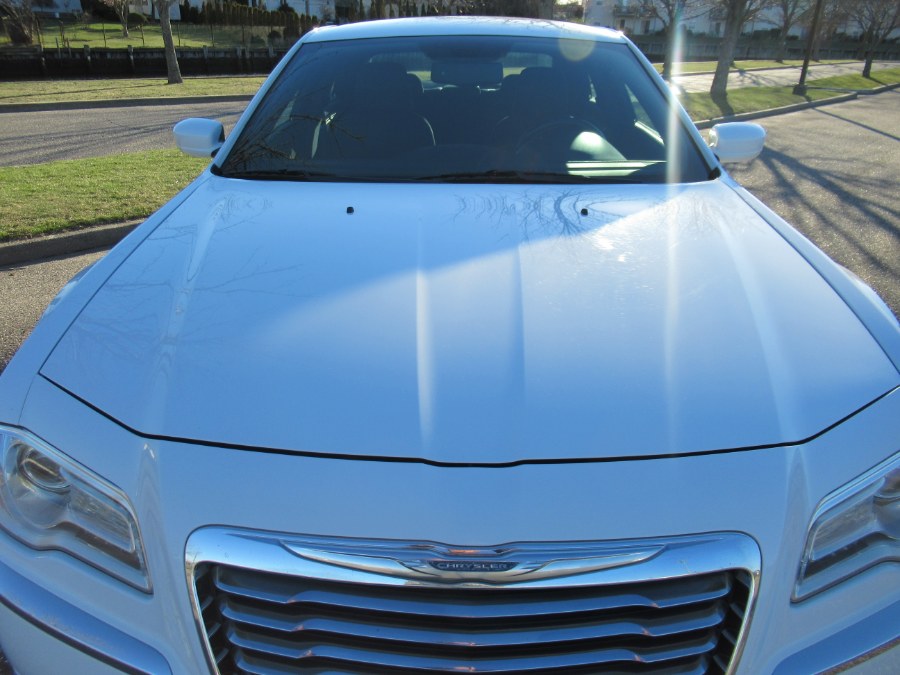 2012 Chrysler 300 4dr Sdn V6 RWD, available for sale in Massapequa, New York | South Shore Auto Brokers & Sales. Massapequa, New York 2012 Chrysler 300 4dr Sdn V6 RWD, available for sale in Massapequa, New York | South Shore Auto Brokers & Sales. Massapequa, New York