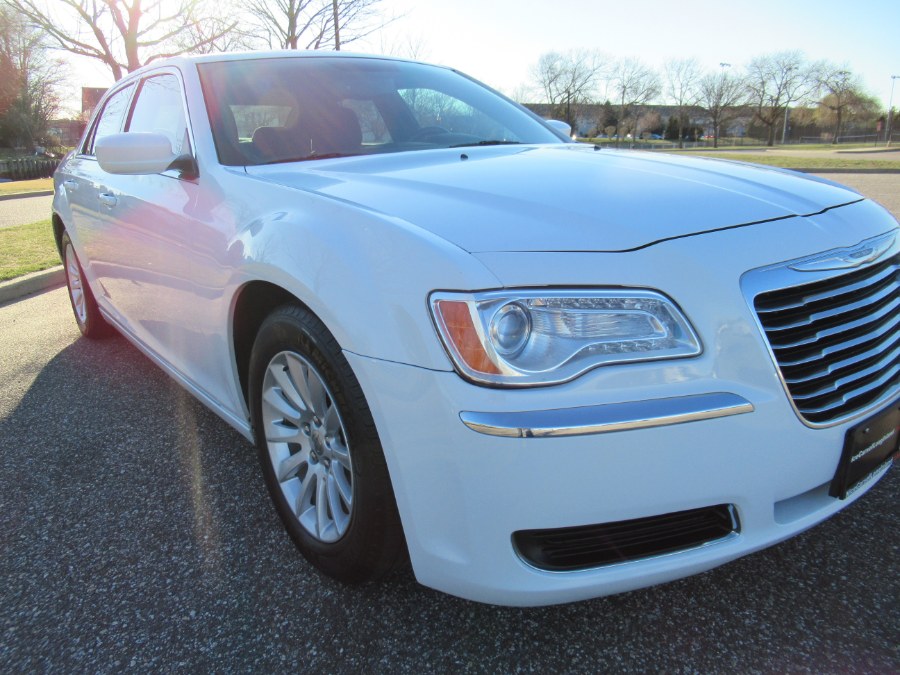 2012 Chrysler 300 4dr Sdn V6 RWD, available for sale in Massapequa, New York | South Shore Auto Brokers & Sales. Massapequa, New York 2012 Chrysler 300 4dr Sdn V6 RWD, available for sale in Massapequa, New York | South Shore Auto Brokers & Sales. Massapequa, New York