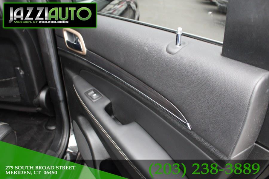2014 Jeep Grand Cherokee 4WD 4dr Overland, available for sale in Meriden, Connecticut | Jazzi Auto Sales LLC. Meriden, Connecticut 2014 Jeep Grand Cherokee 4WD 4dr Overland, available for sale in Meriden, Connecticut | Jazzi Auto Sales LLC. Meriden, Connecticut