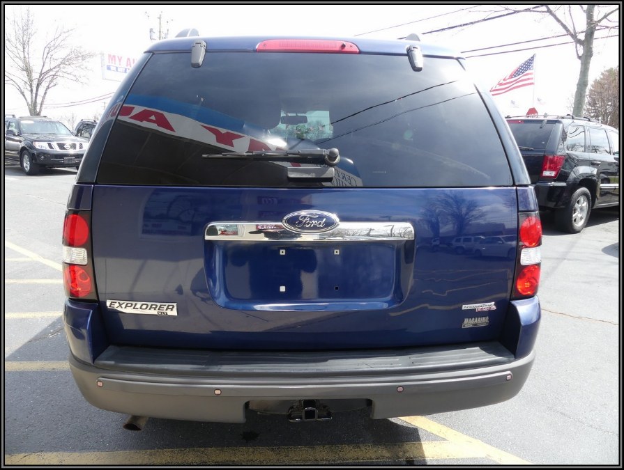 2006 Ford Explorer 4dr 114" WB 4.0L XLT 4WD, available for sale in Huntington Station, New York | My Auto Inc.. Huntington Station, New York 2006 Ford Explorer 4dr 114" WB 4.0L XLT 4WD, available for sale in Huntington Station, New York | My Auto Inc.. Huntington Station, New York