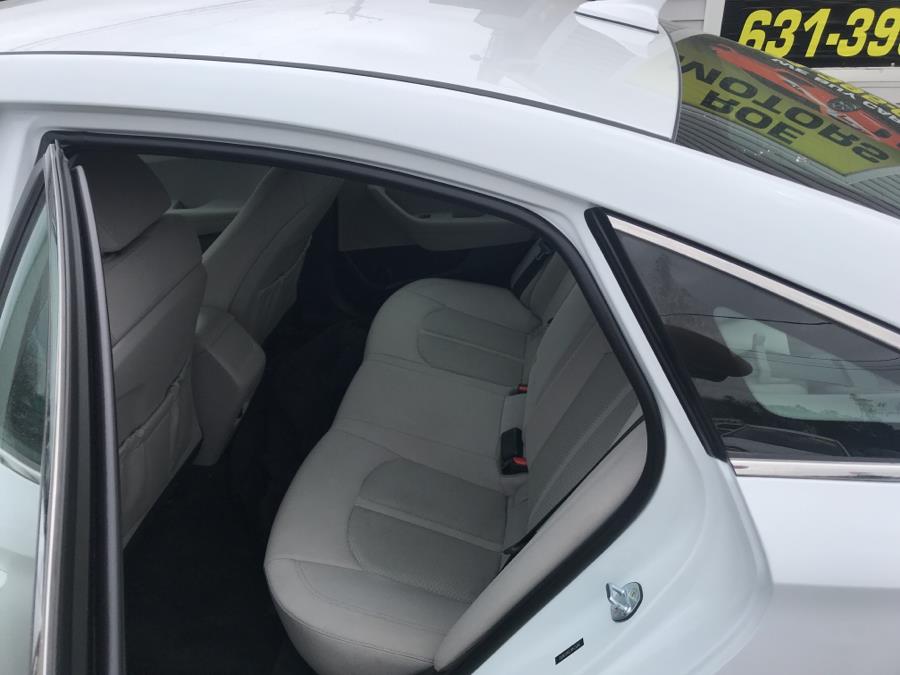 Used Hyundai Sonata SE 2.4L 2017 | Roe Motors Ltd. Shirley, New York Used Hyundai Sonata SE 2.4L 2017 | Roe Motors Ltd. Shirley, New York