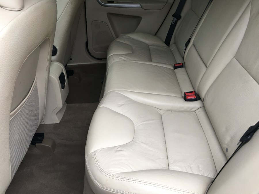 2010 Volvo XC60 AWD 3.0T AT, available for sale in Bristol, Connecticut | Bristol Auto Center LLC. Bristol, Connecticut 2010 Volvo XC60 AWD 3.0T AT, available for sale in Bristol, Connecticut | Bristol Auto Center LLC. Bristol, Connecticut