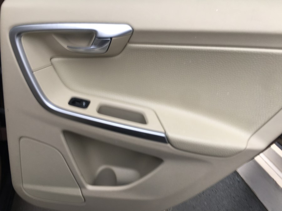 2010 Volvo XC60 AWD 3.0T AT, available for sale in Bristol, Connecticut | Bristol Auto Center LLC. Bristol, Connecticut 2010 Volvo XC60 AWD 3.0T AT, available for sale in Bristol, Connecticut | Bristol Auto Center LLC. Bristol, Connecticut