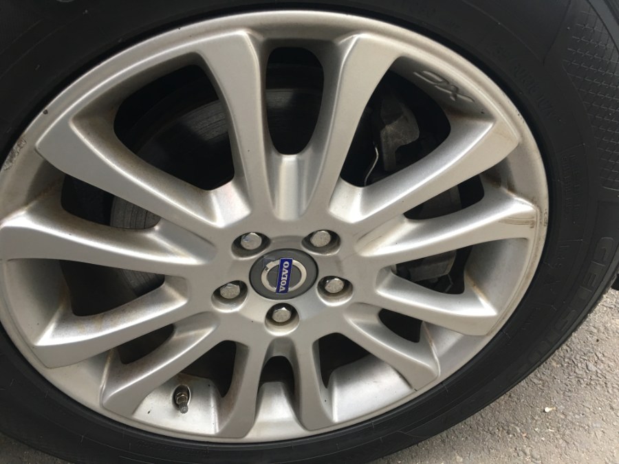 2010 Volvo XC60 AWD 3.0T AT, available for sale in Bristol, Connecticut | Bristol Auto Center LLC. Bristol, Connecticut 2010 Volvo XC60 AWD 3.0T AT, available for sale in Bristol, Connecticut | Bristol Auto Center LLC. Bristol, Connecticut