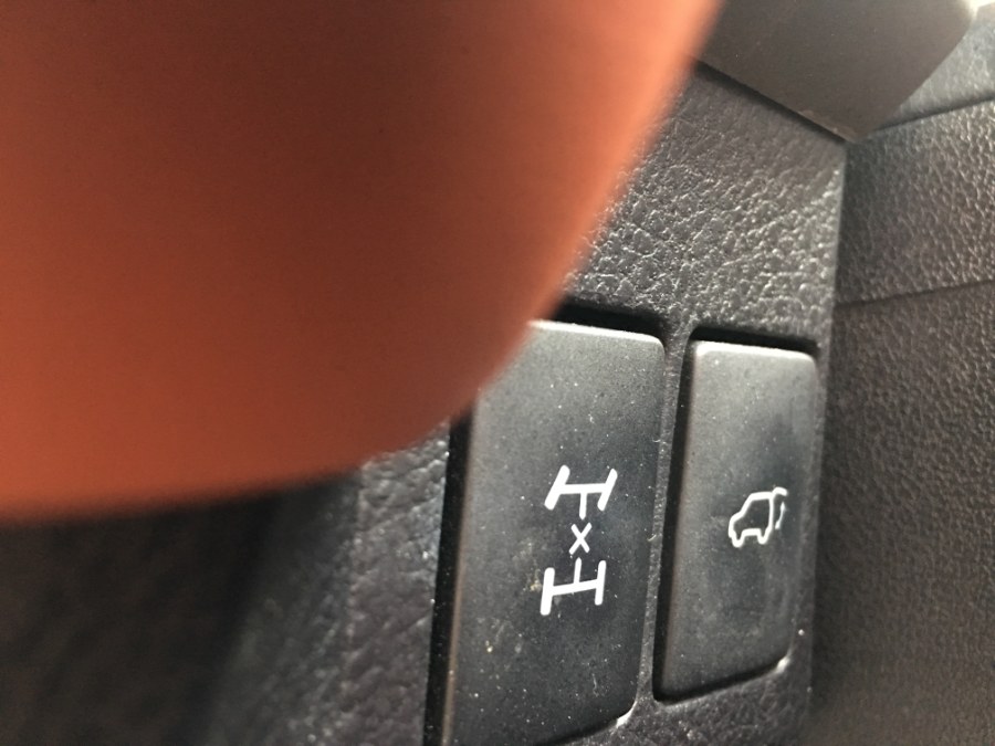 2014 Toyota RAV4 AWD 4dr Limited (Natl), available for sale in Bristol, Connecticut | Bristol Auto Center LLC. Bristol, Connecticut 2014 Toyota RAV4 AWD 4dr Limited (Natl), available for sale in Bristol, Connecticut | Bristol Auto Center LLC. Bristol, Connecticut