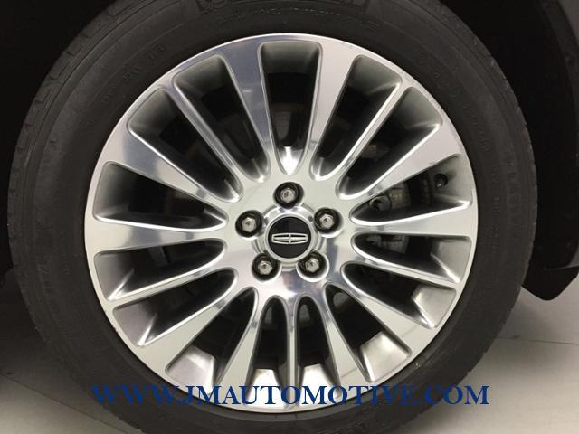 2016 Lincoln Mkc AWD 4dr Reserve, available for sale in Naugatuck, Connecticut | J&M Automotive Sls&Svc LLC. Naugatuck, Connecticut 2016 Lincoln Mkc AWD 4dr Reserve, available for sale in Naugatuck, Connecticut | J&M Automotive Sls&Svc LLC. Naugatuck, Connecticut