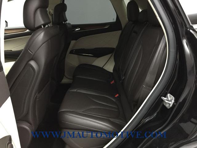 2016 Lincoln Mkc AWD 4dr Reserve, available for sale in Naugatuck, Connecticut | J&M Automotive Sls&Svc LLC. Naugatuck, Connecticut 2016 Lincoln Mkc AWD 4dr Reserve, available for sale in Naugatuck, Connecticut | J&M Automotive Sls&Svc LLC. Naugatuck, Connecticut