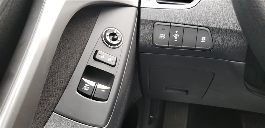 2013 Hyundai Elantra Coupe 2dr Auto GS, available for sale in Waterbury, Connecticut | National Auto Brokers, Inc.. Waterbury, Connecticut 2013 Hyundai Elantra Coupe 2dr Auto GS, available for sale in Waterbury, Connecticut | National Auto Brokers, Inc.. Waterbury, Connecticut
