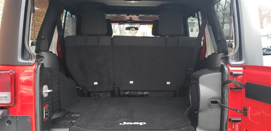 2011 Jeep Wrangler Unlimited 4WD 4dr Sahara, available for sale in Waterbury, Connecticut | National Auto Brokers, Inc.. Waterbury, Connecticut 2011 Jeep Wrangler Unlimited 4WD 4dr Sahara, available for sale in Waterbury, Connecticut | National Auto Brokers, Inc.. Waterbury, Connecticut