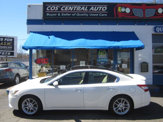 2011 Nissan Maxima 4dr Sdn V6 CVT 3.5 SV w/Premium Pkg, available for sale in Meriden, Connecticut | Cos Central Auto. Meriden, Connecticut 2011 Nissan Maxima 4dr Sdn V6 CVT 3.5 SV w/Premium Pkg, available for sale in Meriden, Connecticut | Cos Central Auto. Meriden, Connecticut