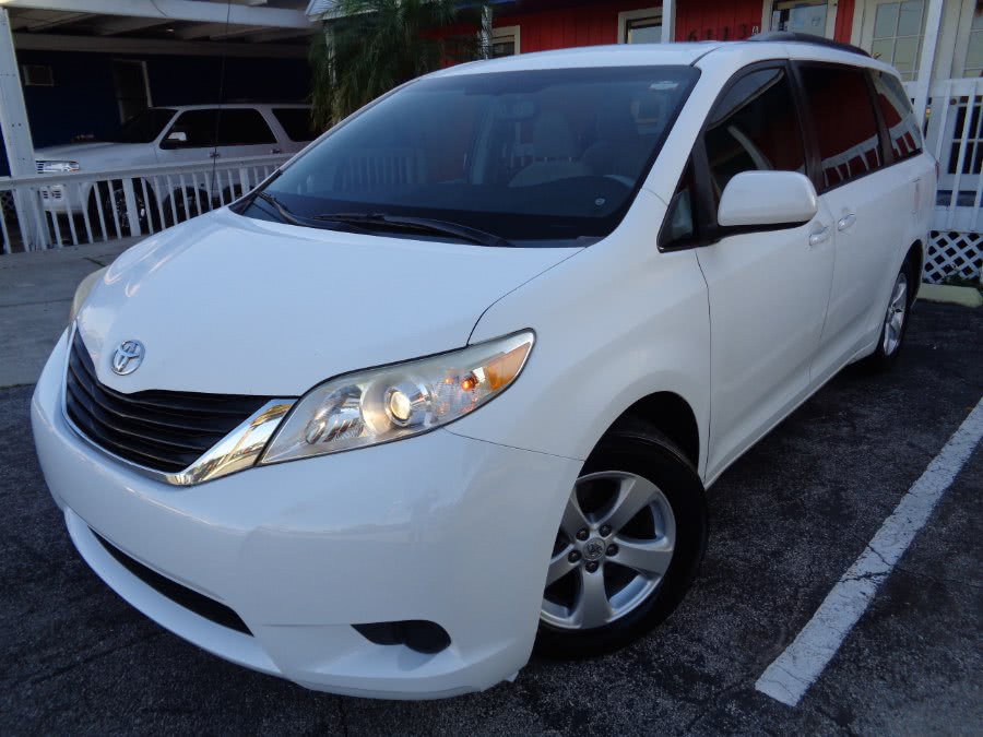 2011 Toyota Sienna 5dr 8-Pass Van V6 LE FWD, available for sale in Winter Park, Florida | Rahib Motors. Winter Park, Florida