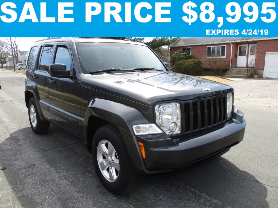 2011 Jeep Liberty 4WD 4dr Sport, available for sale in West Babylon, New York | New Gen Auto Group. West Babylon, New York
