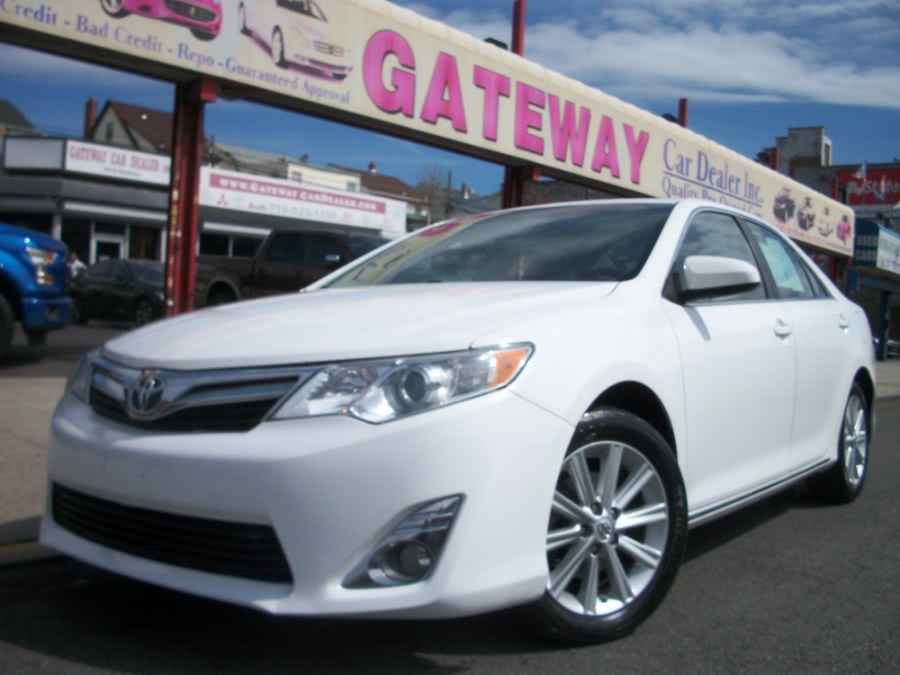 2014 Toyota Camry 4dr Sdn I4 Auto XLE (Natl) *Ltd Avail*, available for sale in Jamaica, New York | Gateway Car Dealer Inc. Jamaica, New York