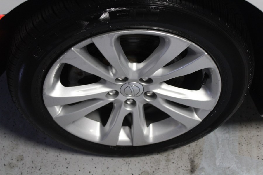 2016 Chrysler 200 4dr Sdn Limited FWD, available for sale in Deer Park, New York | Car Tec Enterprise Leasing & Sales LLC. Deer Park, New York 2016 Chrysler 200 4dr Sdn Limited FWD, available for sale in Deer Park, New York | Car Tec Enterprise Leasing & Sales LLC. Deer Park, New York