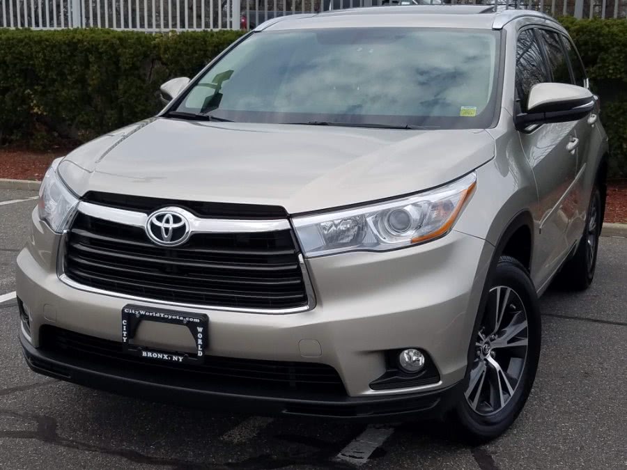 2016 Toyota Highlander XLE AWD w/Leather,Navigation,Back-up Camera,3rd Row, available for sale in Queens, NY