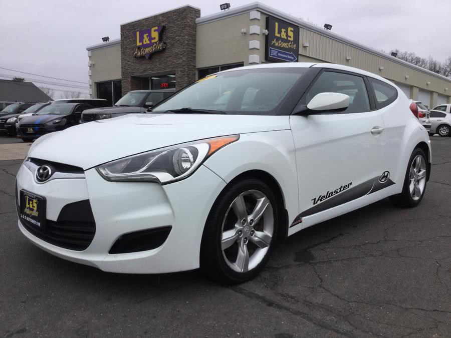 2012 Hyundai Veloster 3dr Cpe Auto w/Gray Int, available for sale in Plantsville, Connecticut | L&S Automotive LLC. Plantsville, Connecticut