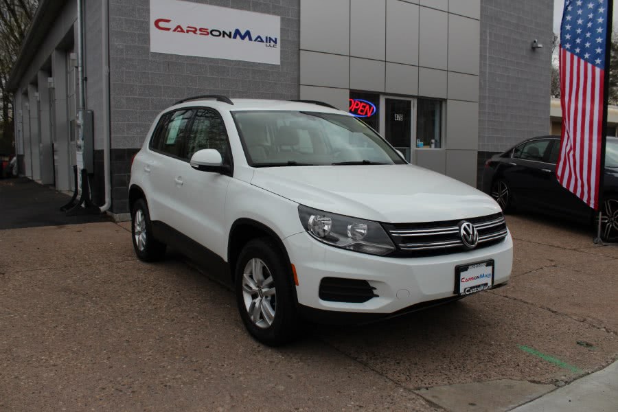 2016 Volkswagen Tiguan 4MOTION 4dr Auto S, available for sale in Manchester, Connecticut | Carsonmain LLC. Manchester, Connecticut
