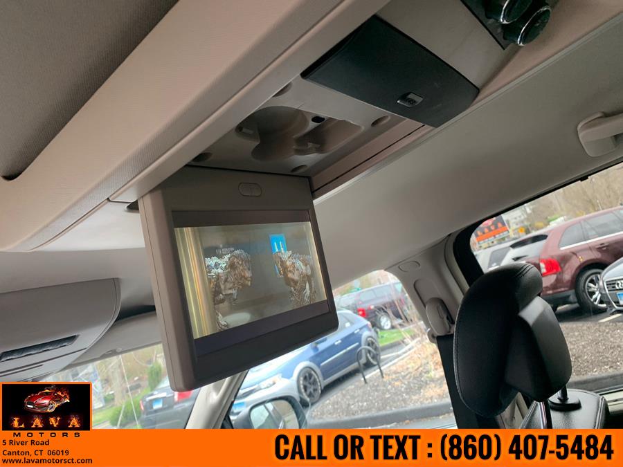 2013 Chrysler Town & Country 4dr Wgn Touring, available for sale in Canton, Connecticut | Lava Motors. Canton, Connecticut 2013 Chrysler Town & Country 4dr Wgn Touring, available for sale in Canton, Connecticut | Lava Motors. Canton, Connecticut