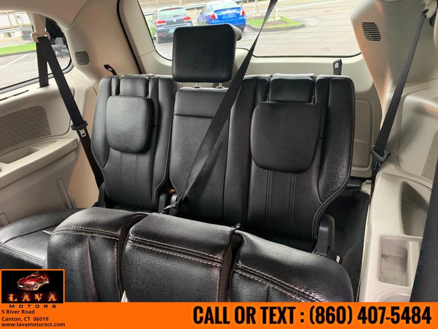 2013 Chrysler Town & Country 4dr Wgn Touring, available for sale in Canton, Connecticut | Lava Motors. Canton, Connecticut 2013 Chrysler Town & Country 4dr Wgn Touring, available for sale in Canton, Connecticut | Lava Motors. Canton, Connecticut