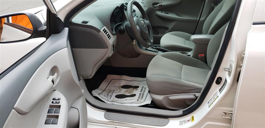 2009 Toyota Corolla 4dr Sdn Auto LE, available for sale in Waterbury, Connecticut | National Auto Brokers, Inc.. Waterbury, Connecticut 2009 Toyota Corolla 4dr Sdn Auto LE, available for sale in Waterbury, Connecticut | National Auto Brokers, Inc.. Waterbury, Connecticut