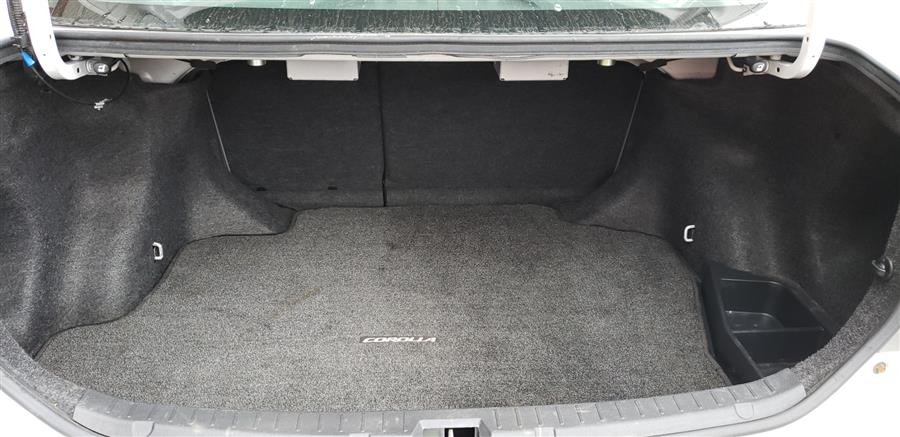 2009 Toyota Corolla 4dr Sdn Auto LE, available for sale in Waterbury, Connecticut | National Auto Brokers, Inc.. Waterbury, Connecticut 2009 Toyota Corolla 4dr Sdn Auto LE, available for sale in Waterbury, Connecticut | National Auto Brokers, Inc.. Waterbury, Connecticut