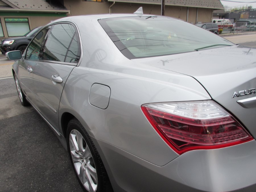 2010 Acura RL 4dr Sdn Tech Pkg (Natl), available for sale in Lynbrook, New York | ACA Auto Sales. Lynbrook, New York 2010 Acura RL 4dr Sdn Tech Pkg (Natl), available for sale in Lynbrook, New York | ACA Auto Sales. Lynbrook, New York
