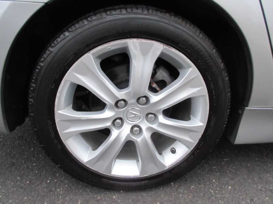 2010 Acura RL 4dr Sdn Tech Pkg (Natl), available for sale in Lynbrook, New York | ACA Auto Sales. Lynbrook, New York 2010 Acura RL 4dr Sdn Tech Pkg (Natl), available for sale in Lynbrook, New York | ACA Auto Sales. Lynbrook, New York