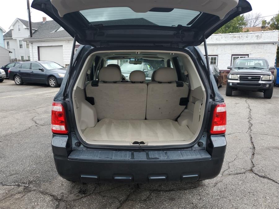 2008 Ford Escape 4WD 4dr V6 Auto XLT, available for sale in Springfield, Massachusetts | Absolute Motors Inc. Springfield, Massachusetts 2008 Ford Escape 4WD 4dr V6 Auto XLT, available for sale in Springfield, Massachusetts | Absolute Motors Inc. Springfield, Massachusetts
