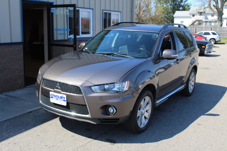 2011 Mitsubishi Outlander 4WD 4dr SE, available for sale in East Windsor, Connecticut | Century Auto And Truck. East Windsor, Connecticut
