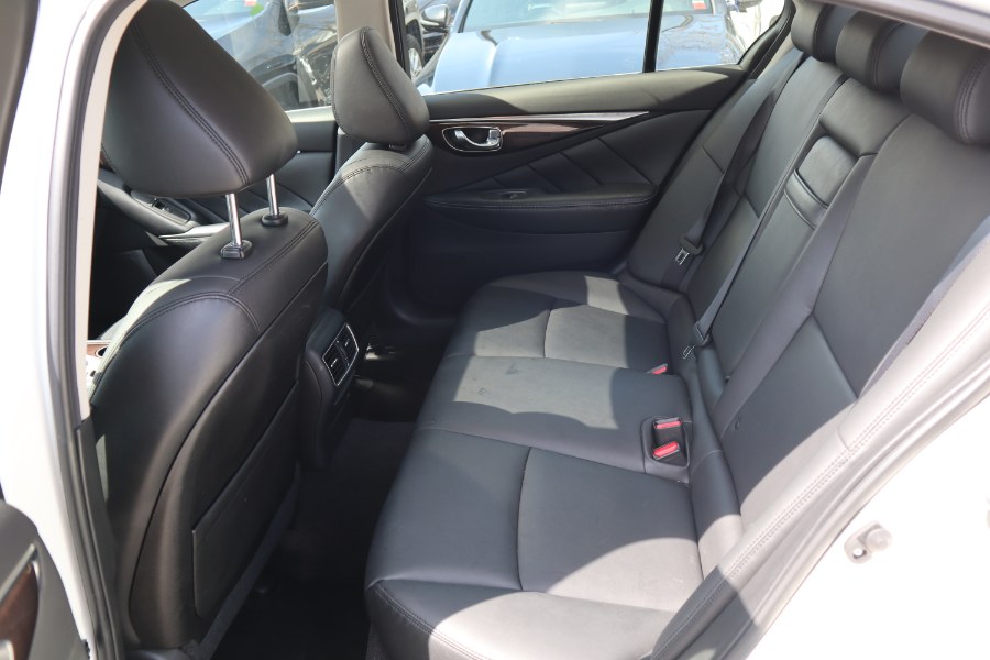 Used INFINITI Q50 3.0t LUXE RWD 2018 | Hillside Auto Mall Inc.. Jamaica, New York Used INFINITI Q50 3.0t LUXE RWD 2018 | Hillside Auto Mall Inc.. Jamaica, New York