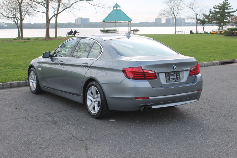 2012 BMW 5 Series 4dr Sdn 528i xDrive AWD, available for sale in Great Neck, New York | Great Neck Car Buyers & Sellers. Great Neck, New York 2012 BMW 5 Series 4dr Sdn 528i xDrive AWD, available for sale in Great Neck, New York | Great Neck Car Buyers & Sellers. Great Neck, New York