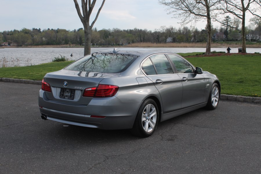 2012 BMW 5 Series 4dr Sdn 528i xDrive AWD, available for sale in Great Neck, New York | Great Neck Car Buyers & Sellers. Great Neck, New York 2012 BMW 5 Series 4dr Sdn 528i xDrive AWD, available for sale in Great Neck, New York | Great Neck Car Buyers & Sellers. Great Neck, New York