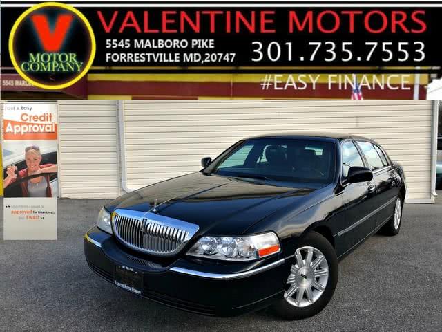 2011 Lincoln Town Car Signature L, available for sale in Forestville, Maryland | Valentine Motor Company. Forestville, Maryland