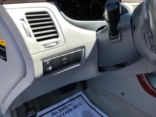 2007 Hyundai Azera Limited, available for sale in Forestville, Maryland | Valentine Motor Company. Forestville, Maryland 2007 Hyundai Azera Limited, available for sale in Forestville, Maryland | Valentine Motor Company. Forestville, Maryland