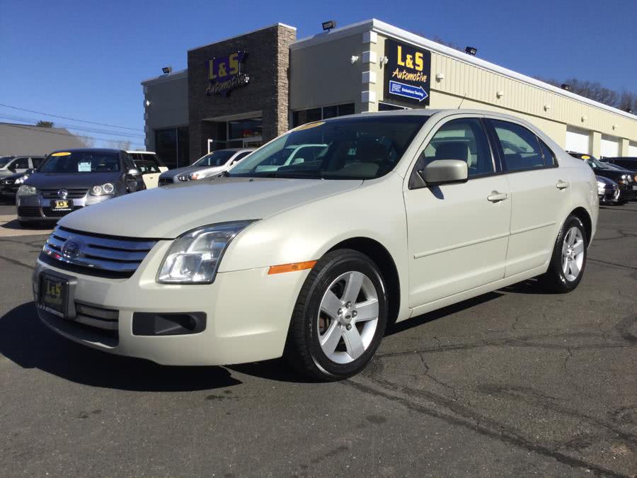 2008 Ford Fusion 4dr Sdn I4 SE FWD, available for sale in Plantsville, Connecticut | L&S Automotive LLC. Plantsville, Connecticut