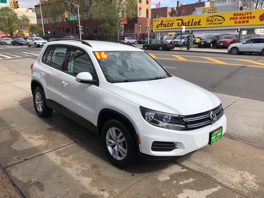 2016 Volkswagen Tiguan 4MOTION 4dr Auto, available for sale in Jamaica, New York | Sylhet Motors Inc.. Jamaica, New York