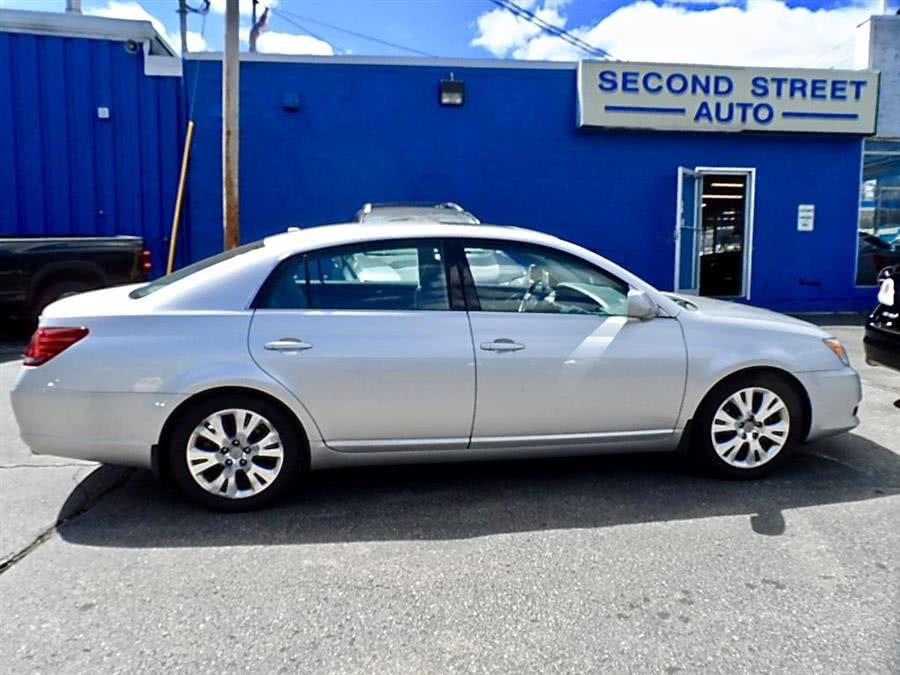 2009 Toyota Avalon 4dr Sdn XLS (Natl), available for sale in Manchester, New Hampshire | Second Street Auto Sales Inc. Manchester, New Hampshire
