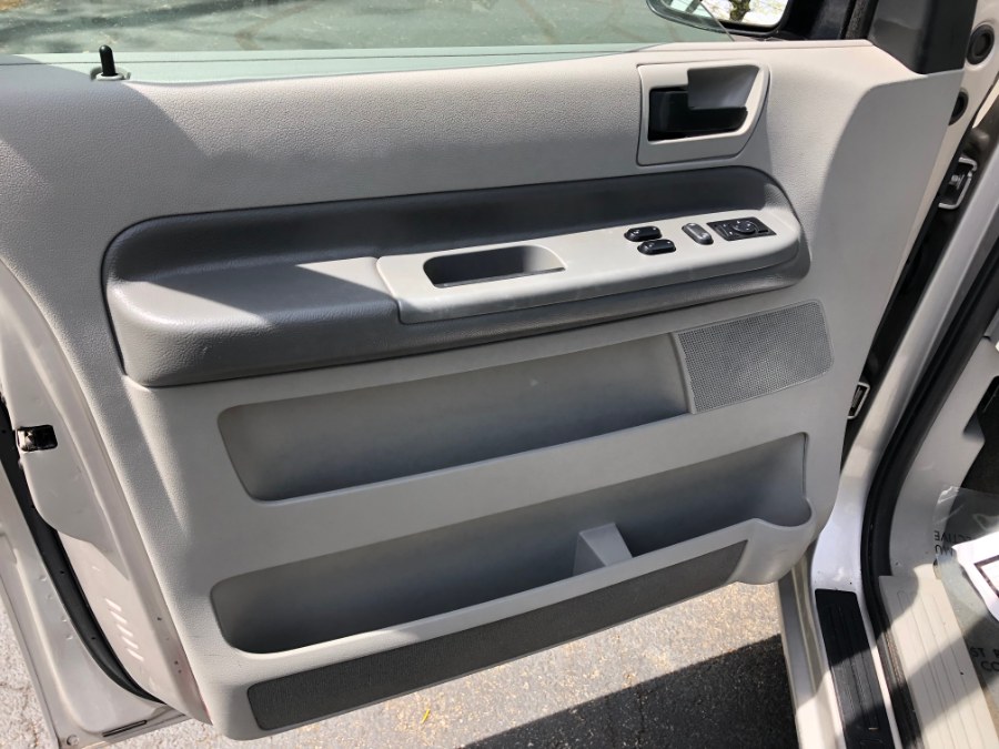 2004 Ford Freestar Wagon 4dr SEL, available for sale in Lyndhurst, New Jersey | Cars With Deals. Lyndhurst, New Jersey 2004 Ford Freestar Wagon 4dr SEL, available for sale in Lyndhurst, New Jersey | Cars With Deals. Lyndhurst, New Jersey