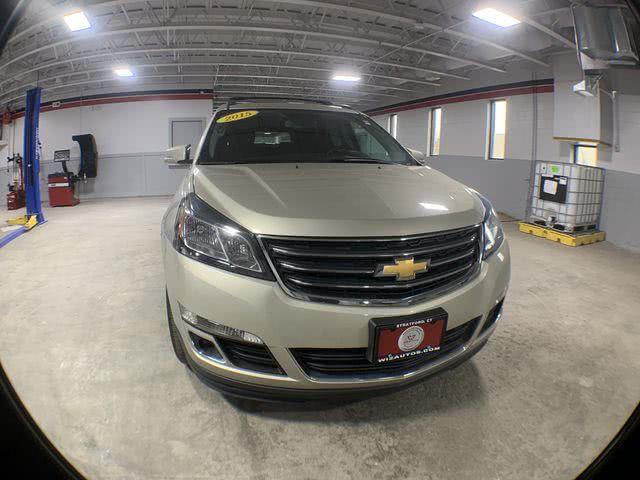 2015 Chevrolet Traverse AWD 4dr LT w/1LT, available for sale in Stratford, Connecticut | Wiz Leasing Inc. Stratford, Connecticut