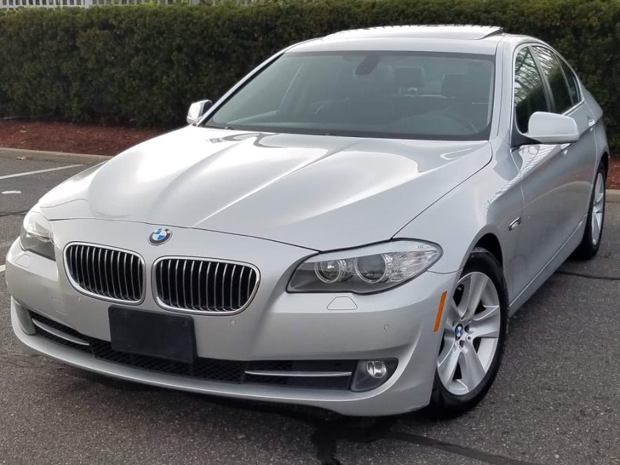 2011 BMW 5 Series 528i w/Navigation,Back-Up Camera Sunroof,window shades,Soft-Close Doors, available for sale in Queens, NY