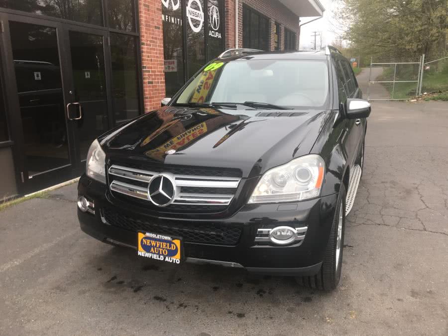 2009 Mercedes-Benz GL-Class 4MATIC 4dr 4.6L w/tv, available for sale in Middletown, Connecticut | Newfield Auto Sales. Middletown, Connecticut