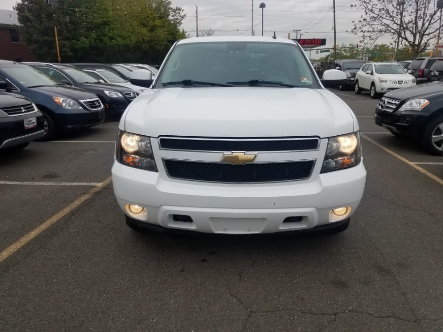 2009 Chevrolet Avalanche 4WD Crew Cab 130" LT w/1LT, available for sale in Little Ferry, New Jersey | Victoria Preowned Autos Inc. Little Ferry, New Jersey