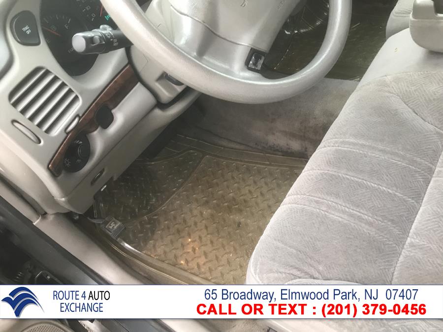 Used Chevrolet Impala 4dr Base Sdn 2005 | Route 4 Auto Exchange. Elmwood Park, New Jersey Used Chevrolet Impala 4dr Base Sdn 2005 | Route 4 Auto Exchange. Elmwood Park, New Jersey