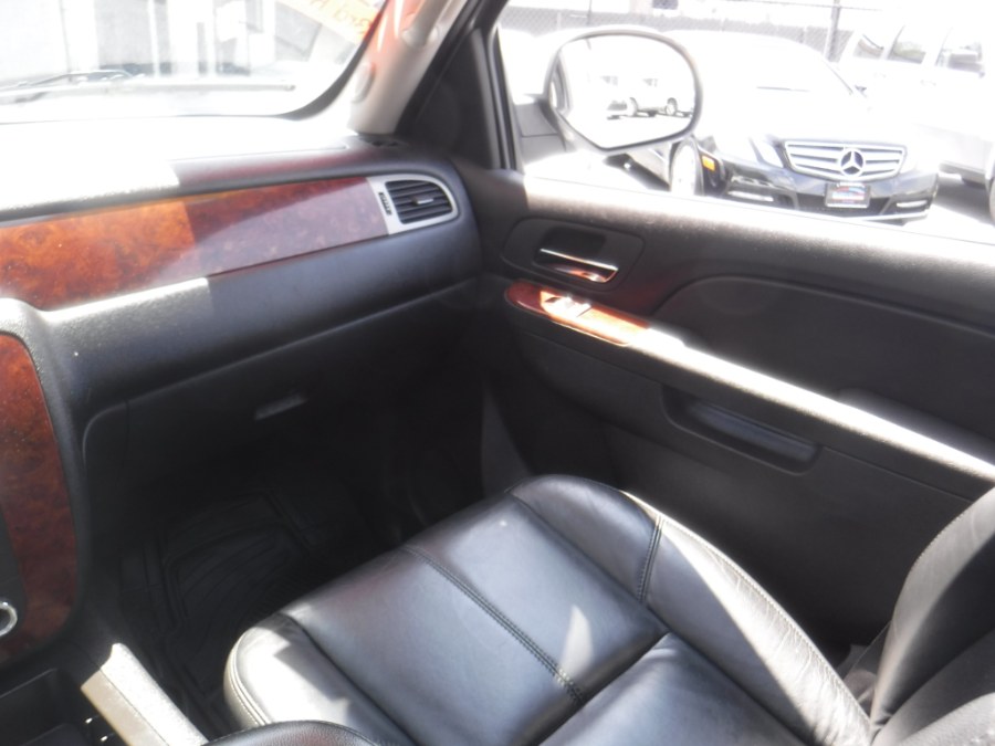 2011 Chevrolet Suburban 4WD 4dr 1500 LT, available for sale in Philadelphia, Pennsylvania | Eugen's Auto Sales & Repairs. Philadelphia, Pennsylvania 2011 Chevrolet Suburban 4WD 4dr 1500 LT, available for sale in Philadelphia, Pennsylvania | Eugen's Auto Sales & Repairs. Philadelphia, Pennsylvania