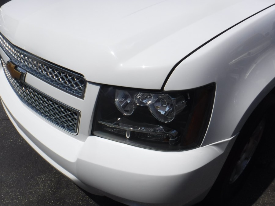 2011 Chevrolet Suburban 4WD 4dr 1500 LT, available for sale in Philadelphia, Pennsylvania | Eugen's Auto Sales & Repairs. Philadelphia, Pennsylvania 2011 Chevrolet Suburban 4WD 4dr 1500 LT, available for sale in Philadelphia, Pennsylvania | Eugen's Auto Sales & Repairs. Philadelphia, Pennsylvania